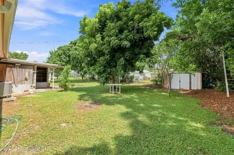 Exterior - 1861 Dawn Dr, Melbourne, FL 32935 photo 6 of 7