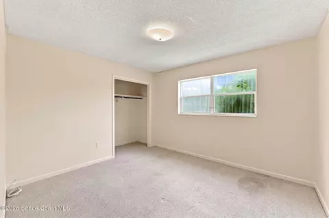 Bedroom - 1861 Dawn Dr, Melbourne, FL 32935 photo 1 of 9