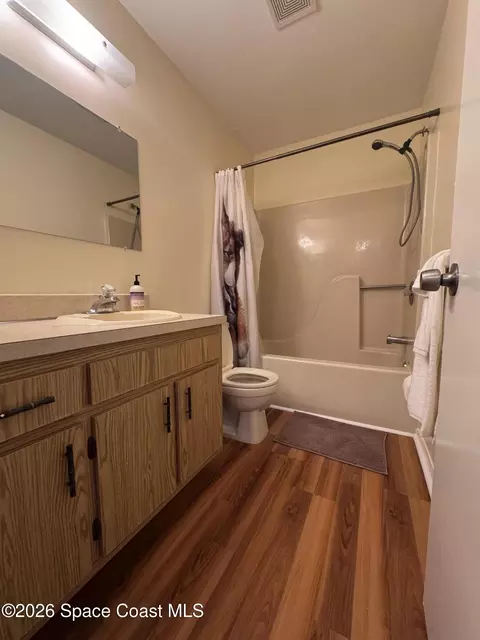 Bath - 2885 Regency Dr, Melbourne, FL 32935 photo 5 of 5