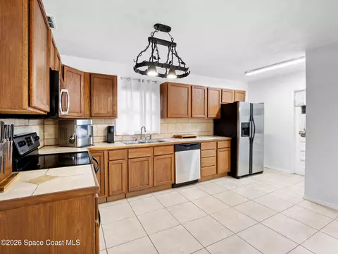 Kitchen - 1209 Vanderbilt Ln, Cocoa, FL 32922 photo 1 of 3
