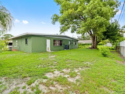 Exterior - 1209 Vanderbilt Ln, Cocoa, FL 32922 photo 2 of 4