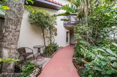 3102 River Villa Way #200, Melbourne Beach, FL 32951