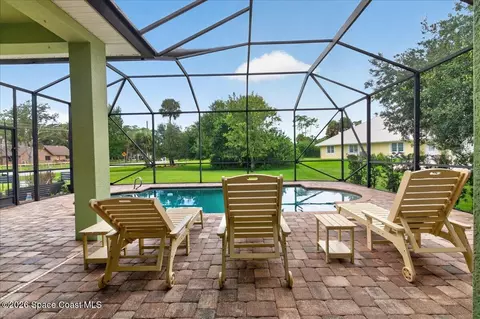Exterior - 2500 Ranch Rd, Melbourne, FL 32904 photo 8 of 14