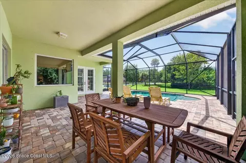 Exterior - 2500 Ranch Rd, Melbourne, FL 32904 photo 7 of 14