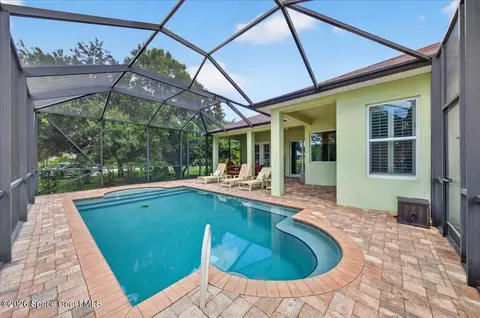 Exterior - 2500 Ranch Rd, Melbourne, FL 32904 photo 11 of 14