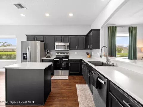 Kitchen - 1401 Bridgeport Cir, Rockledge, FL 32955 photo 1 of 4