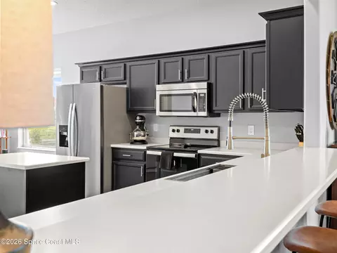 Kitchen - 1401 Bridgeport Cir, Rockledge, FL 32955 photo 4 of 4