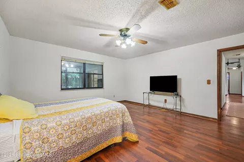 Bedroom - 5410 Holden Rd, Cocoa, FL 32927 photo 4 of 4