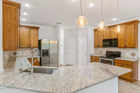 Kitchen - 994 Bryce Ln, West Melbourne, FL 32904 photo 1 of 3