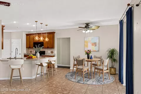 Dining - 994 Bryce Ln, West Melbourne, FL 32904 photo 2 of 2