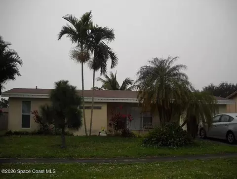 8920 NW 8th St, Pembroke Pines, FL 33024