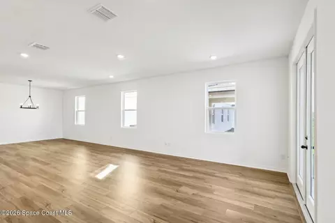 Living - 4432 Dockyard Dr, Rockledge, FL 32955 photo 4 of 4