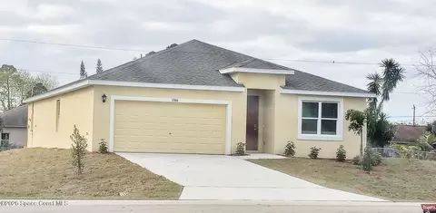 1306 Glendale Ave NW, Palm Bay, FL 32907