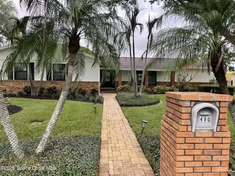 480 Greenview Rd, Merritt Island, FL 32952