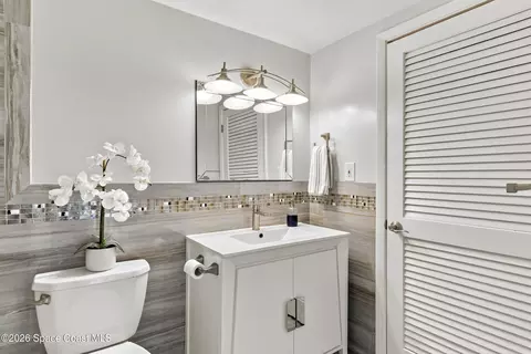 Bath - 1025 Rockledge Dr #401A, Rockledge, FL 32955 photo 1 of 3