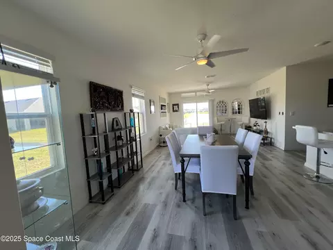 Dining - 976 Trinity St, Rockledge, FL 32955 photo 3 of 3