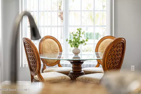 Dining - 1065 S Fork Cir, Melbourne, FL 32901 photo 2 of 4