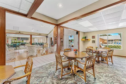 Dining - 1065 S Fork Cir, Melbourne, FL 32901 photo 3 of 4