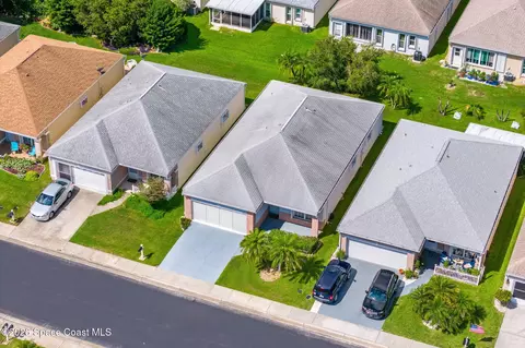 View/Area - 1065 S Fork Cir, Melbourne, FL 32901 photo 3 of 15