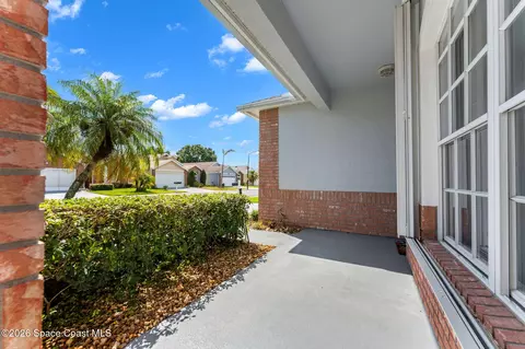 Exterior - 1065 S Fork Cir, Melbourne, FL 32901 photo 2 of 9