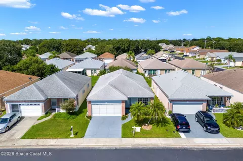 View/Area - 1065 S Fork Cir, Melbourne, FL 32901 photo 2 of 15