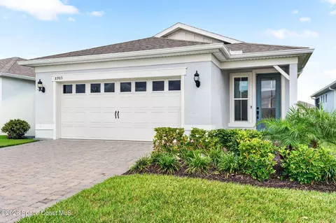 Exterior - 8903 Nixie Ave, Melbourne, FL 32940 photo 3 of 11