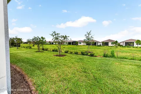 Exterior - 8903 Nixie Ave, Melbourne, FL 32940 photo 7 of 11