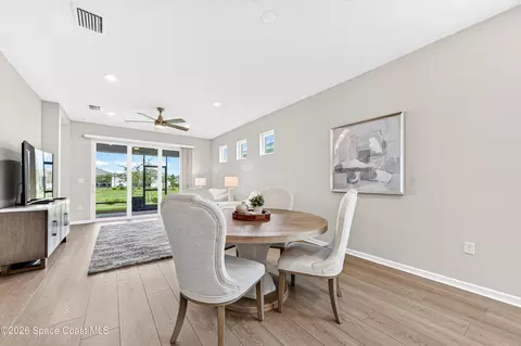Dining - 8903 Nixie Ave, Melbourne, FL 32940 photo 3 of 3