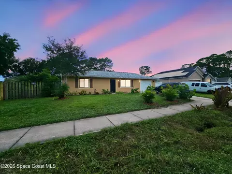 1260 Salina St SE, Palm Bay, FL 32909