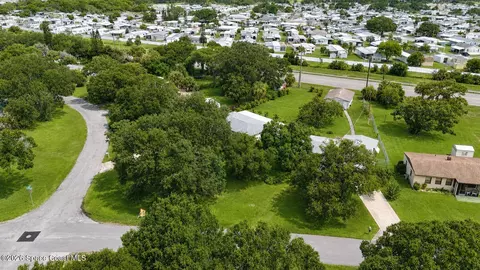 View/Area - 620 Lund Cir, Melbourne, FL 32901 photo 6 of 9