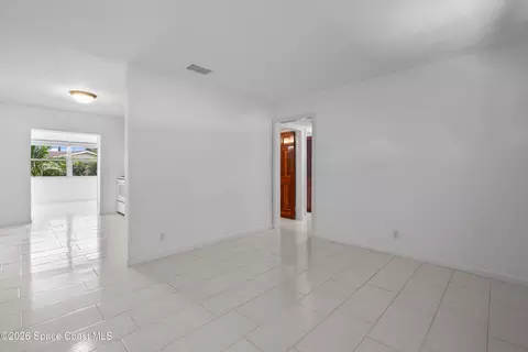 Living - 620 Lund Cir, Melbourne, FL 32901 photo 3 of 7