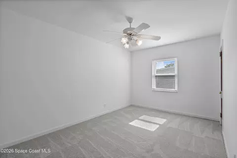 Bedroom - 620 Lund Cir, Melbourne, FL 32901 photo 4 of 9