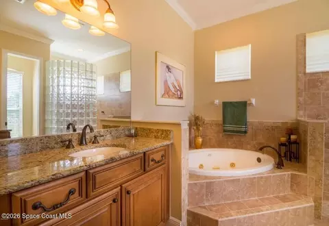 Bath - 1752 Long Pine Rd, Melbourne, FL 32940 photo 1 of 2