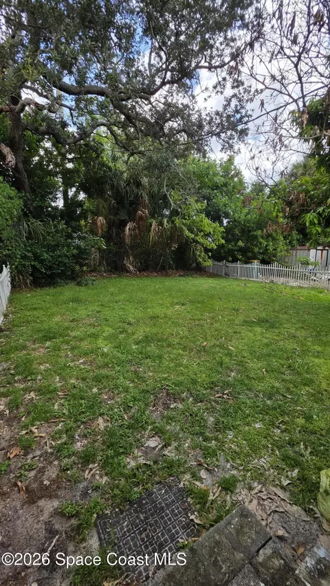 520 Ryoland St, Melbourne, FL 32901 photo 8