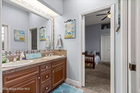 Bath - 4801 SE 11th Pl, Ocala, FL 34471 photo 2 of 6