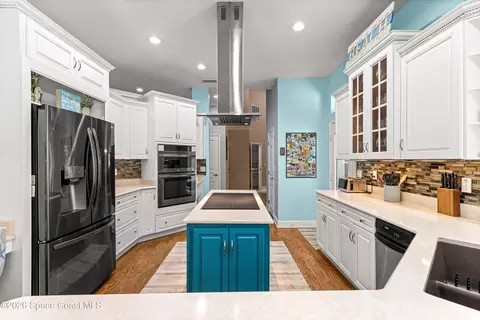 Kitchen - 4801 SE 11th Pl, Ocala, FL 34471 photo 2 of 4