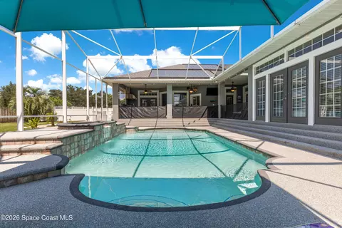 Exterior - 4801 SE 11th Pl, Ocala, FL 34471 photo 8 of 15
