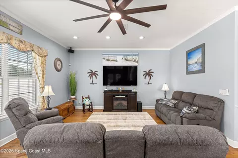 Living - 4801 SE 11th Pl, Ocala, FL 34471 photo 4 of 4