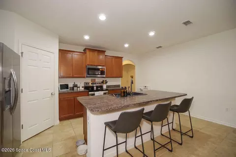 Kitchen - 4283 Starling Pl, Mims, FL 32754 photo 2 of 2