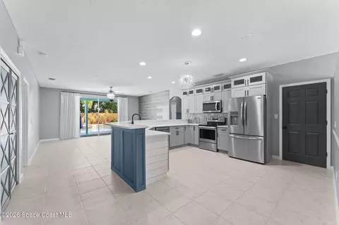 Kitchen - 1330 Enclave Dr, Rockledge, FL 32955 photo 1 of 7