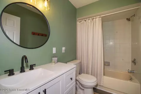 Bath - 5205 Everett St, Cocoa, FL 32927 photo 2 of 2