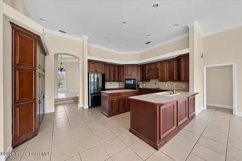 Kitchen - 263 Loggerhead Dr, Melbourne Beach, FL 32951 photo 1 of 4