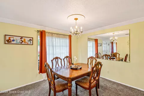 Dining - 2188 Lucille Ln, Melbourne, FL 32935 photo 2 of 3
