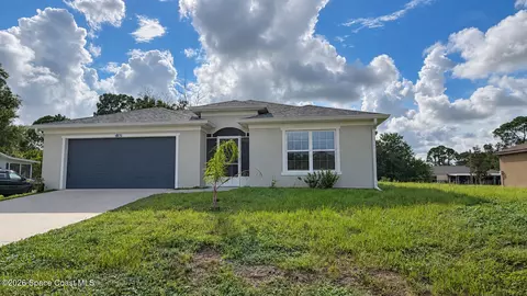 1370 Van Dyke Ave SE, Palm Bay, FL 32909