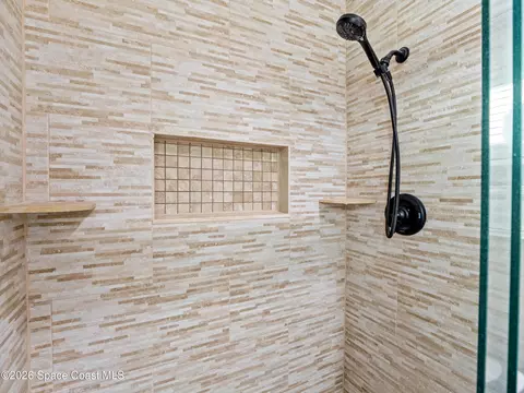 Bath - 956 Beechfern Ln, Rockledge, FL 32955 photo 3 of 6