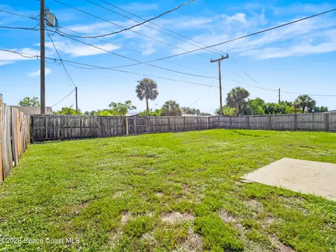 Exterior - 956 Beechfern Ln, Rockledge, FL 32955 photo 3 of 4