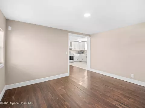 Living - 956 Beechfern Ln, Rockledge, FL 32955 photo 4 of 10
