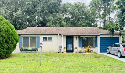 138 Bali St SE, Palm Bay, FL 32909