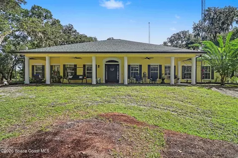 Exterior - 4405 Brighton Blvd, Mims, FL 32754 photo 2 of 10