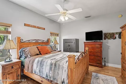 Bedroom - 4405 Brighton Blvd, Mims, FL 32754 photo 4 of 8